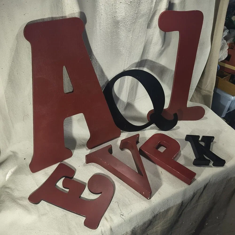 Display Letters  In Sizes From 18